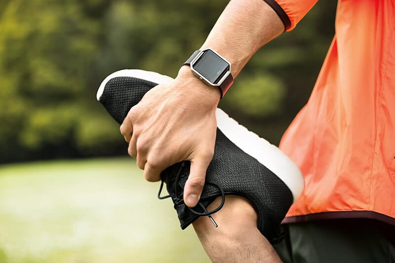 Fitbit Blaze beim Sport im Einsatz