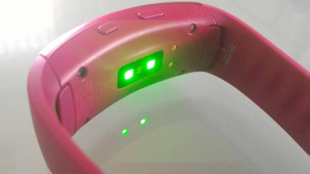 Samsung Gear Fit 2 Pulsmesser Samsung Gear Fit 2 Pulsmesser