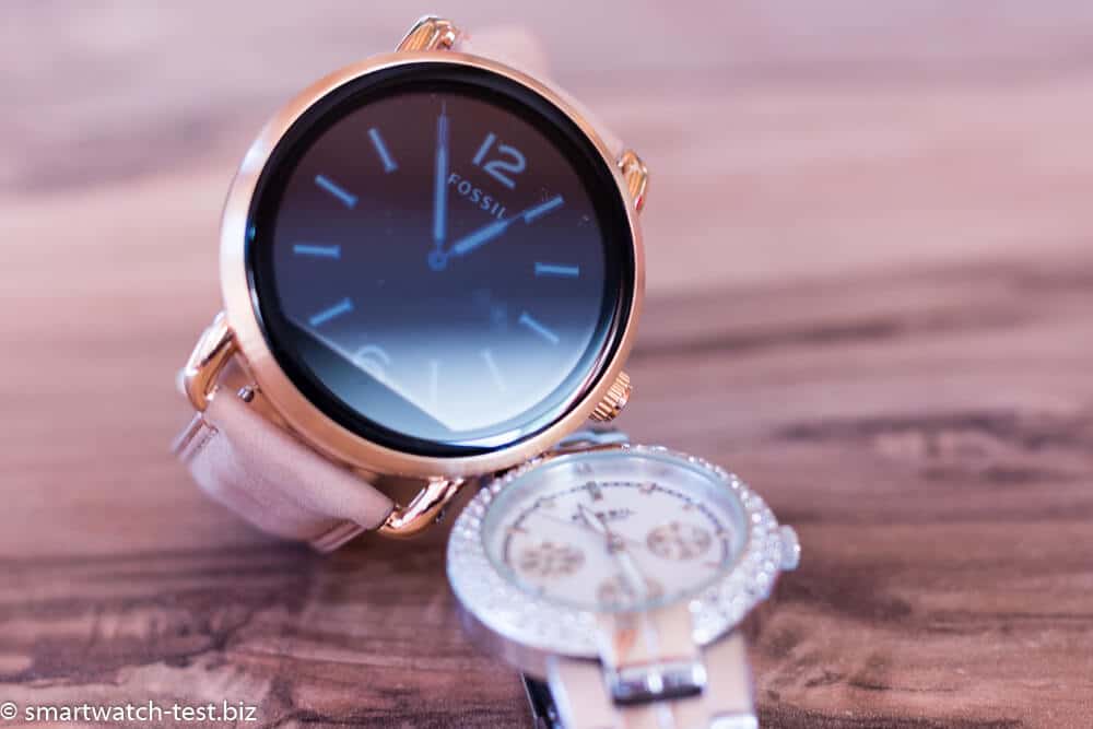 Fossil Q Wander in Rosegold mit einer klassichen Damenuhr