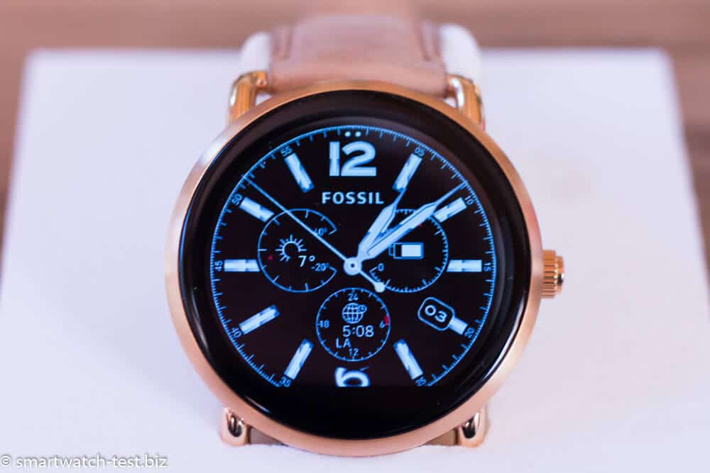 Fossil Q Wander mit einem klassischen Watchface