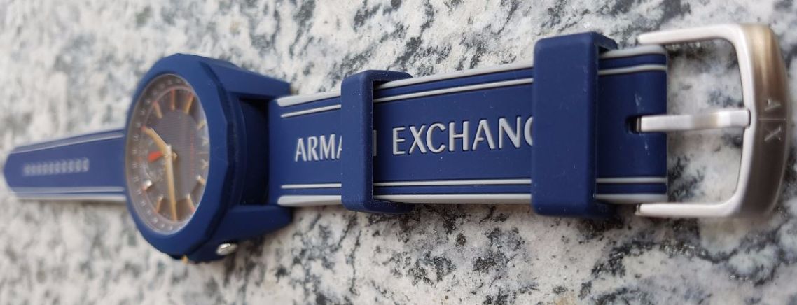 Vollansicht Armani Exchange Hybrid Smartwatch Vollansicht Armani Exchange Hybrid Smartwatch