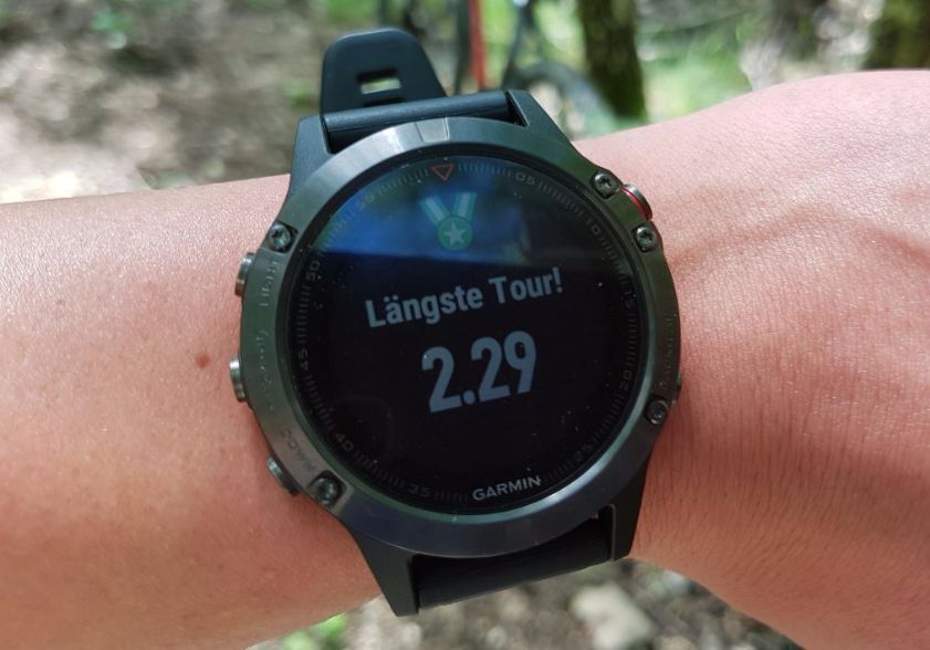 Rekord erreicht Garmin fenix 5 Fitness Uhr Rekord erreicht Garmin fenix 5 Fitness Uhr