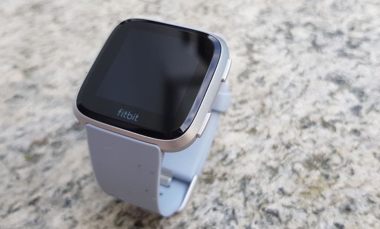 Fitbit Versa Smartwatch Test_2