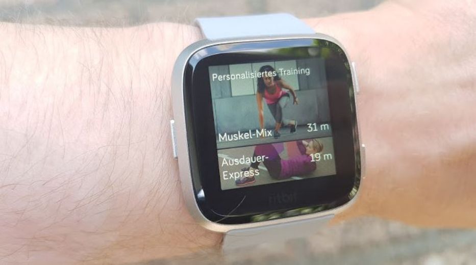 Fitbit Versa Smartwatch Test_7